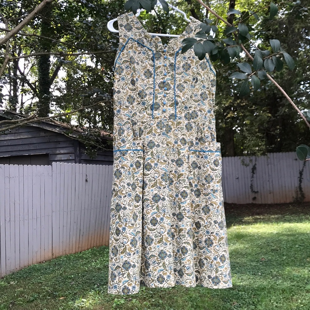 SOLD Vintage handmade dress